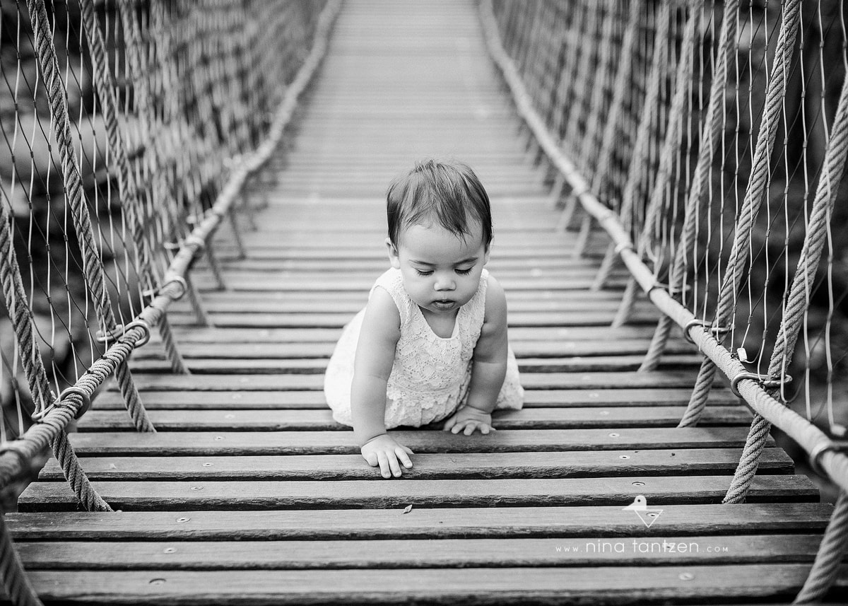 children portraits in botanic gardens singapore