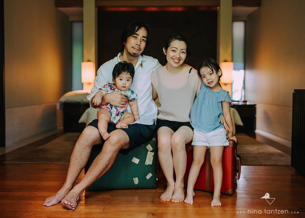 family portrait by nina tantzen in singapore