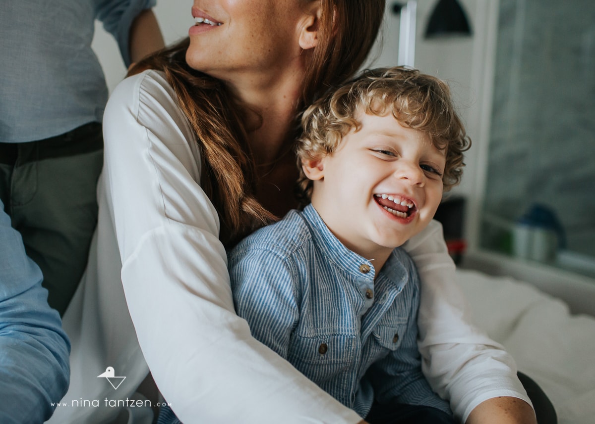 professional photo of mother and son in singapore